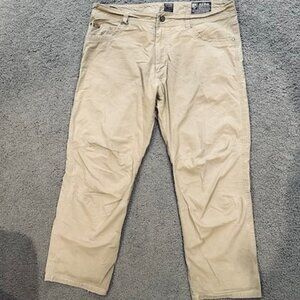 KÜHL Men's Revolvr Pants in the color Khaki, Size 36x30, Relaxed Fit - GUC